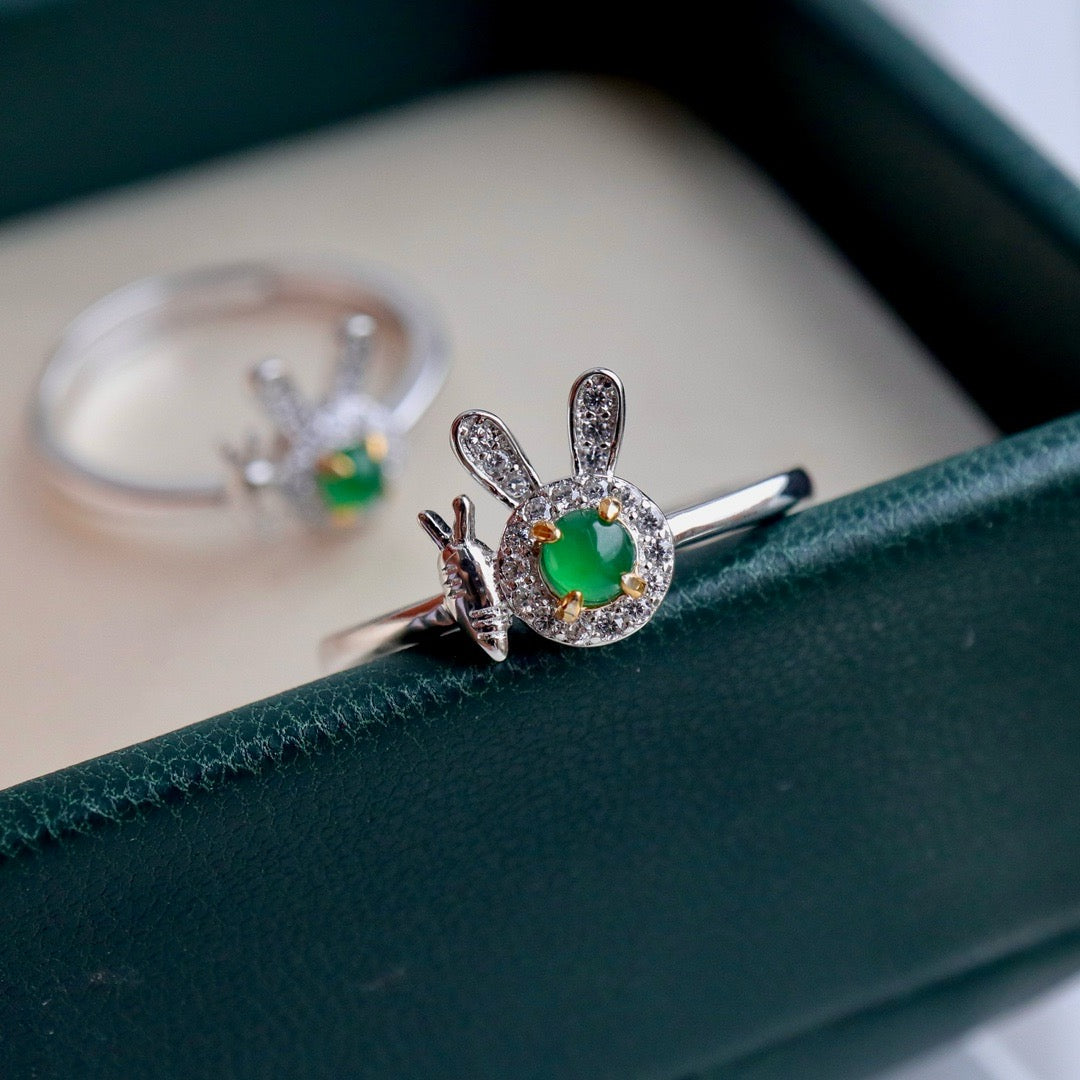 Rabbit shape Natural Chrysoprasus Ring