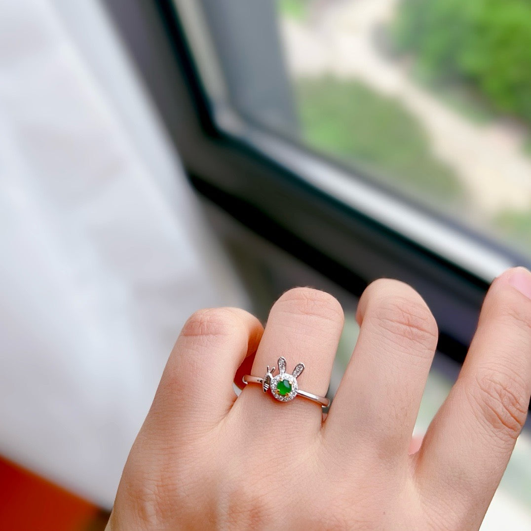 Rabbit shape Natural Chrysoprasus Ring